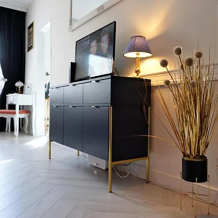 Jaworski Apart's - Premium 40m2 - Self Check In 24h -bezkontaktowo Sam Sie Meldujesz I Wymeldowujesz Przez 24h - Do Rynku 7min!-fv * Wrocław