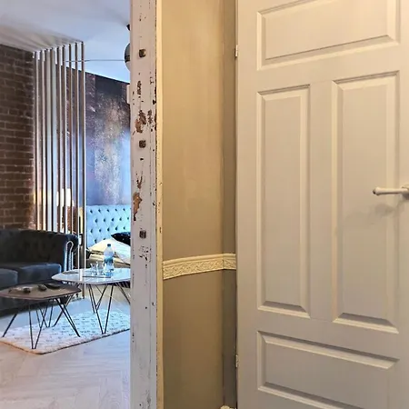 Jaworski Apart's - Premium 40m2 - Self Check In 24h -bezkontaktowo Sam Sie Meldujesz I Wymeldowujesz Przez 24h - Do Rynku 7min!-fv Apartman