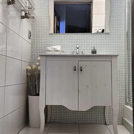 Jaworski Apart's - Premium 40m2 - Self Check In 24h -bezkontaktowo Sam Sie Meldujesz I Wymeldowujesz Przez 24h - Do Rynku 7min! *